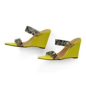 Anne michelle wedge hot sale